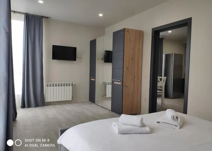 Domovik миру 11с /11 Apartman